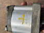 Preview: Hydraulikpumpe Arbeitshydraulik rechts UTB 302 445 550 TIH + FIAT Traktor original Romania