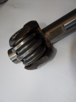 Welle kurz Lenkgetriebe UTB 445 550 Fiat 450