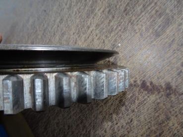 Zahnrad mit Reibscheibe für Klotz Handbremse UTB Fiat gebraucht