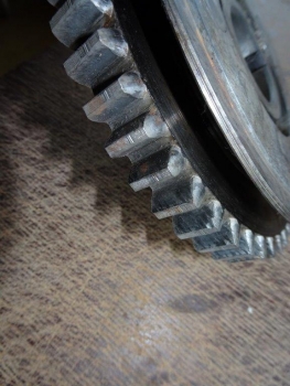 Zahnrad mit Reibscheibe für Klotz Handbremse UTB Fiat gebraucht