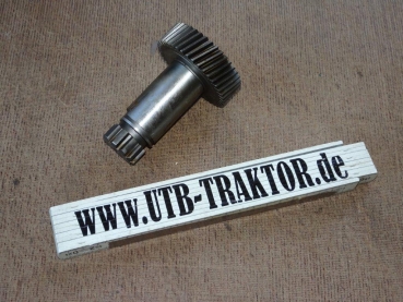 Zahnrad Welle im Schwungmassenausgleich UTB Fiat 550 640 ca. 10cm