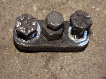 Klemmschraube Stellschraube Verbinder Kupplungsautomat UTB 300 302 445 TIH Fiat z.B. 450