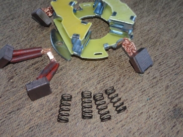 Kohlenhalter mit Kohlen für Getriebeanlasser
