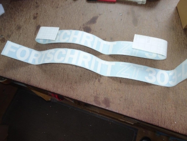 2 Stück Aufkleber Fortschritt ZT 303-D