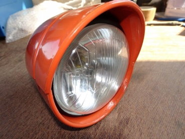 2 Stück Scheinwerfer Kunststoff UTB Fiat mit Leuchtmitteln