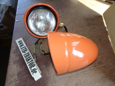 2 Stück Scheinwerfer Kunststoff UTB Fiat mit Leuchtmitteln