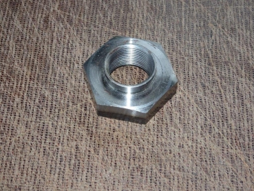 Mutter im Schaltgetriebe UTB Fiat