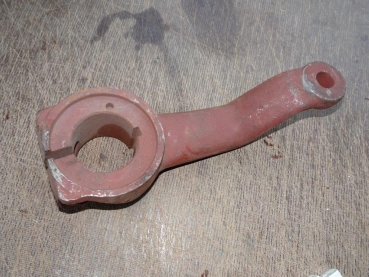 Hebel für feste Vorderachse UTB 500 IF Links