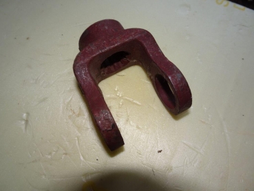 Gabel Gabelkopf Kreuzgelenk mit Verzahnung UTB 650 651