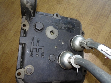 Schaltdeckel für UTB 550 mit 2 Schalthebel + Fiat z.B. 550 640 ...