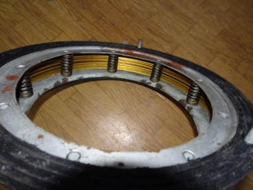 Zwischenstück Raupe Universal UTB S651