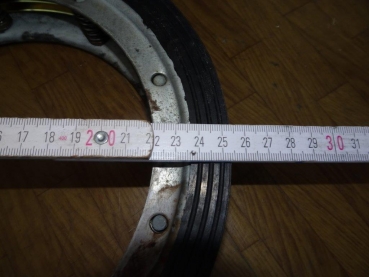 Zwischenstück Raupe Universal UTB S651