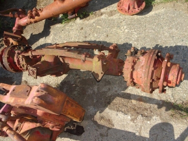 Vorderachse Universal 651 Utos gebraucht