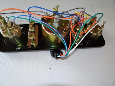 Amaturenbrett UTB TIH komplett Tacho mit Gewinde