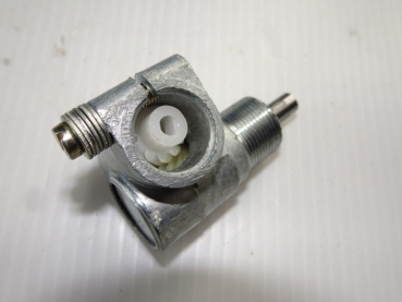 Tacho + Winkelgetriebe Fiat Traktor mit Gewinde M16x1