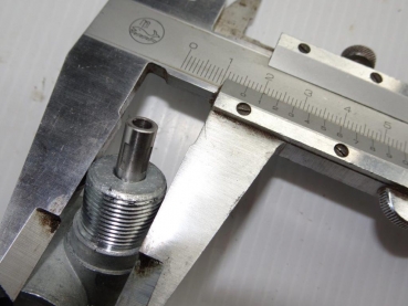 Tacho + Winkelgetriebe Fiat Traktor mit Gewinde M16x1