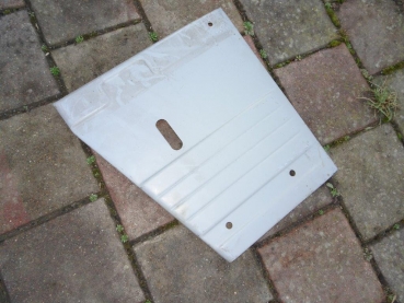 Seitenblech UTB 300 445 550 + TIH rechts