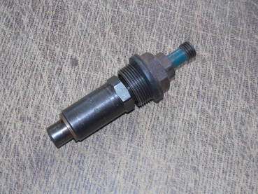 Düsenhalter + Einspritzdüse = Düsenstück für Traktor Fiat 415 + 415DT gebraucht KC55S8F