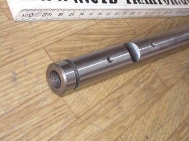 Welle für Kipphebel UTB 650 651 + Raupe S651