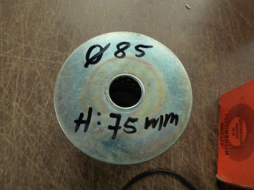 Dieselfilter UTB 650 + 651 alt + M + Raupe S651 DDR Bestand