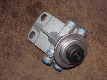 Filterkopf f. Dieselfilter mit Pumpe Ford new Holland Traktor 5640, 6640, 7740, 7840, 8240, 8340, TC52, TC54,TC56