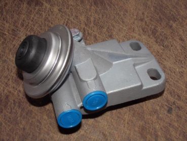 Filterkopf f. Dieselfilter mit Pumpe Ford new Holland Traktor 5640, 6640, 7740, 7840, 8240, 8340, TC52, TC54,TC56