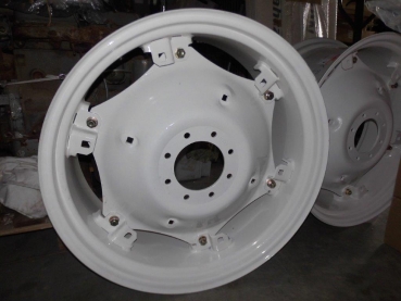 Felge 1 Stück Hinten UTB+ Fiat 14 x 30 Zoll  incl. Versandkosten z.B. 640 65.46 60.56 70.56...