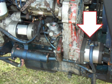 Hydraulikpumpe Arbeitshydraulik rechts UTB 302 445 550 TIH + FIAT Traktor original Romania