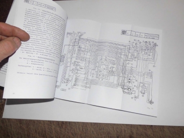 Technisches Handbuch UTB 302 DTCE IF