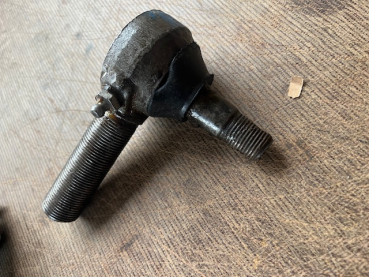 2 Stück Spurstangenkopf original UTB 650 651 altbestand rechts + links Gewinde