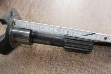 Antriebswelle Steckachse vorn außen Allrad UTB DT Modelle