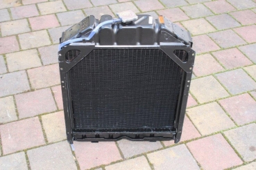 Kühler verstärkt für Fiat 640 / UTB 550 640