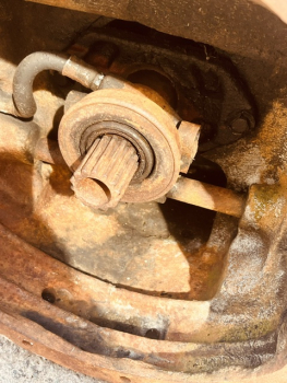 Schaltgetriebe komplett vom UTB 445  TIH Fiat 6 gang mit Gehäuse als Ersatzteilspender incl. Versandkosten