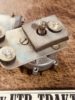 Scheibenwischer Motor DDR IFA aus original DDR Lagerbestand NEU 8742.40/21