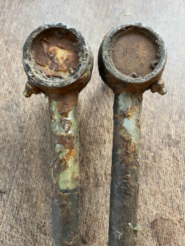 2 Stück Spurstangenkopf  lang UTB 650  original aus Lagerbestand