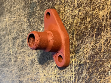 Stutzen Metall Aufsatz für Wasserpumpe UTB 550 640