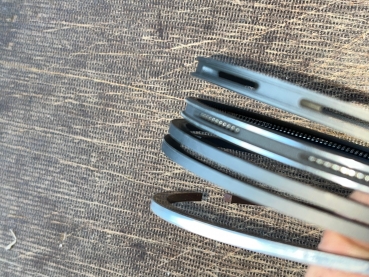 1 Satz Kolbenringe UTB 650 651 Durchmesser 108mm