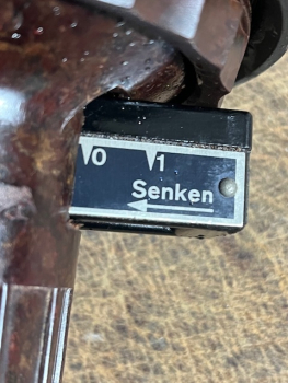 Steuerflasche Hängetaster VEB Geschwenda SFG1000 FM1000 DDR Bakelit