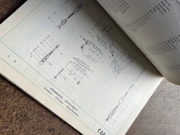 Ersatzteilkatalog UTB 650M + 651M original