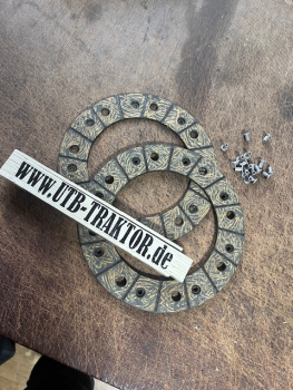 Kupplungsbelag mit Löcher  + 18x Nieten Traktor 11er Deutz 200 mm Kupplungsscheibe RS09