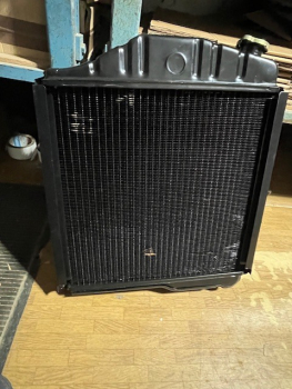 Messingkühler Kühler Radlader Stromerzeuger Minibagger Baumaschinen Walze Bagger Traktor Zetor incl. Versand