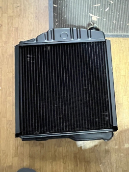 Messingkühler Kühler Radlader Stromerzeuger Minibagger Baumaschinen Walze Bagger Traktor Zetor incl. Versand