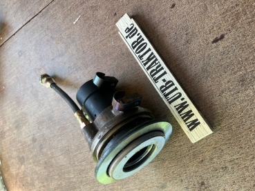 Halter mit Schiebestück + Drucklager komplett UTB 550 + 640