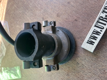 Halter mit Schiebestück + Drucklager komplett UTB 550 + 640