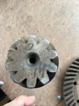 Kegelradantrieb Grup Conic 10/47 UTB Fiat Länge 235 mm aus original TIH Lagerbestand