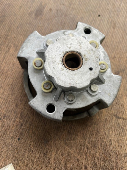 Kohlenhalter für Anlasser UTB 300 302 445 550 + TIH Neuteil aus Lagerbestand