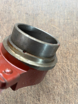 Schiebestück Kupplung Drucklager mit Feder TIH UTB 445 300 302 Fiat 415 - 450 original Teil aus Lagerbestand