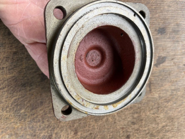 Deckel vorn am Schaltgetriebe UTB TIH Fiat