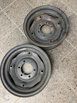 2 Stück Felge vorn für 16 Zoll Bereifung  UTB V445 U550 Traktor Fiat 400 420 450 ... original Teil incl. Versandkosten