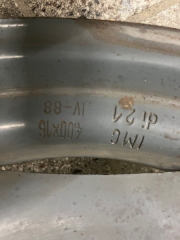 Felge vorn für 16 Zoll Bereifung  UTB V445 U550 Traktor Fiat 400 420 450 ... original Teil incl. Versandkosten A